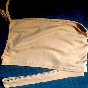 One shoulder cut-out crop top